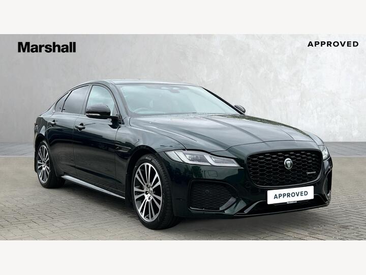 Jaguar XF 2.0 D200 MHEV R-Dynamic SE Black Auto Euro 6 (s/s) 4dr