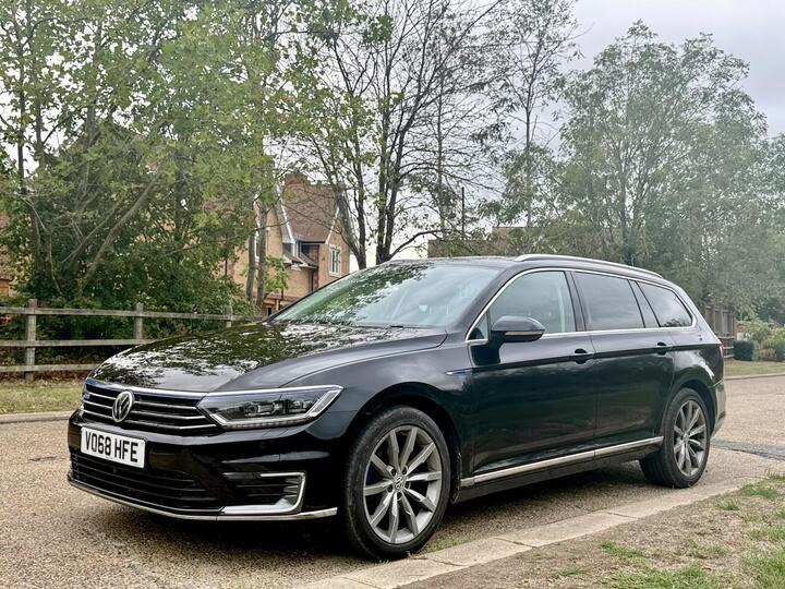 Volkswagen Passat 1.4 TSI GTE Advance DSG Euro 6 (s/s) 5dr