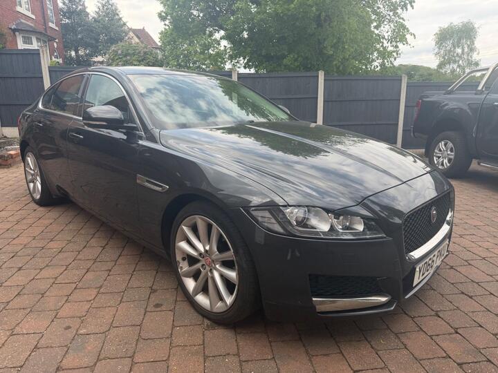 Jaguar XF 2.0d Portfolio Auto Euro 6 (s/s) 4dr