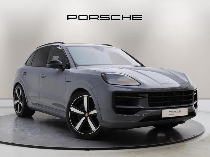 Porsche Cayenne 3.0 V6 E-Hybrid 25.9kWh Black Edition TiptronicS 4WD Euro 6 (s/s) 5dr