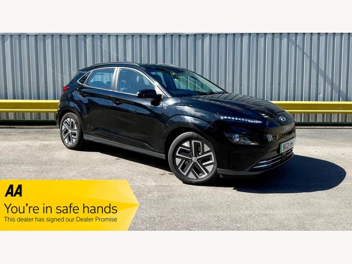 Hyundai KONA 39kWh SE Connect Auto 5dr (10.5kW Charger)