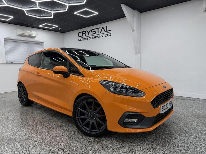 Ford FIESTA 1.5T EcoBoost ST Performance Edition Euro 6 (s/s) 3dr Ford FIESTA 1.5T EcoBoost ST Performance Edition Euro 6 (s/s) 3dr