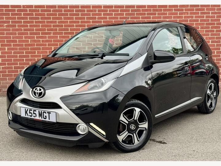 Toyota AYGO 1.0 VVT-i X-clusiv X-shift Euro 5 5dr Euro 5
