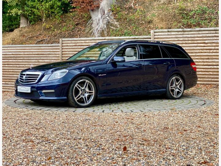 Mercedes-Benz E Class 5.5 E63 V8 AMG SpdS MCT Euro 5 (s/s) 5dr Mercedes-Benz E Class 5.5 E63 V8 AMG SpdS MCT Euro 5 (s/s) 5dr