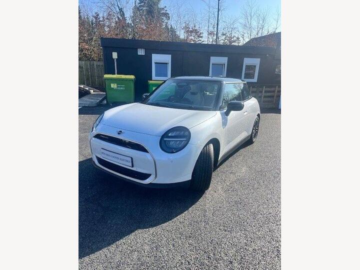 MINI Electric Cooper E 40.7kWh Exclusive Auto 3dr