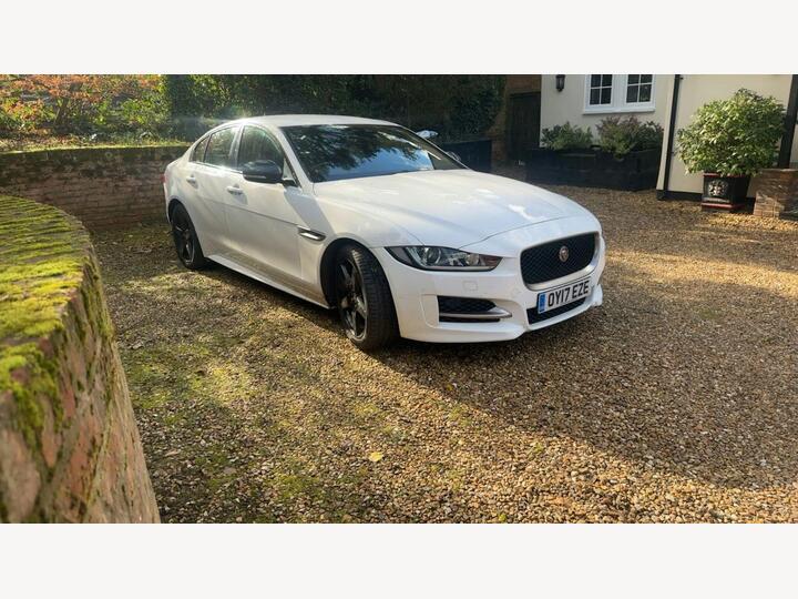 Jaguar XE 2.0d R-Sport Auto Euro 6 (s/s) 4dr