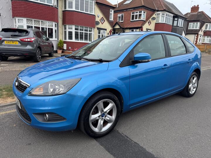 Ford Focus 1.6 Zetec 5dr