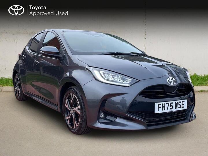 Toyota Yaris 1.5 VVT-h Design E-CVT Euro 6 (s/s) 5dr