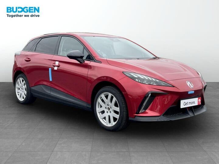 MG MG4 64kWh Trophy Long Range Auto 5dr