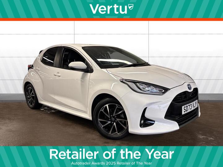Toyota Yaris 1.5 VVT-h Design E-CVT Euro 6 (s/s) 5dr