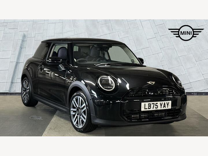 MINI Hatch 1.5C Classic Steptronic Euro 6 (s/s) 3dr