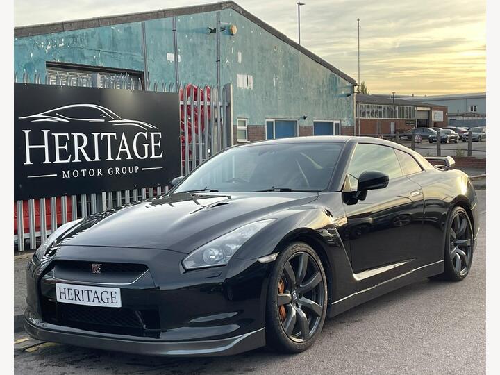 Nissan GT-R 3.8 V6 Black Edition Auto 4WD Euro 4 2dr