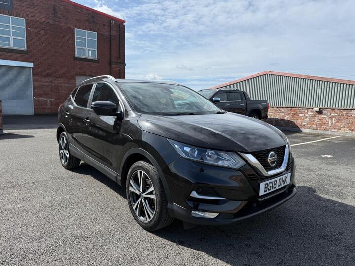 Nissan Qashqai 1.2 DIG-T N-Connecta Euro 6 (s/s) 5dr