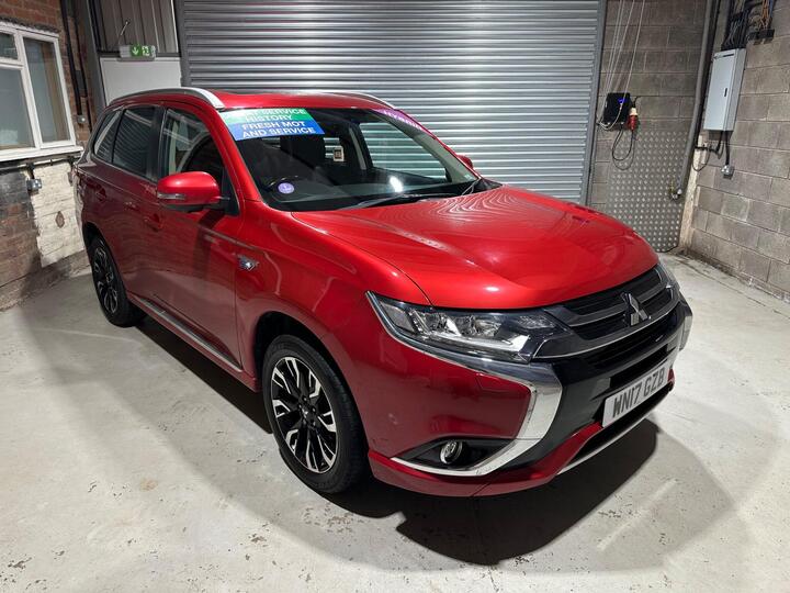 Mitsubishi Outlander 2.0h 12kWh 4h CVT 4WD Euro 6 (s/s) 5dr