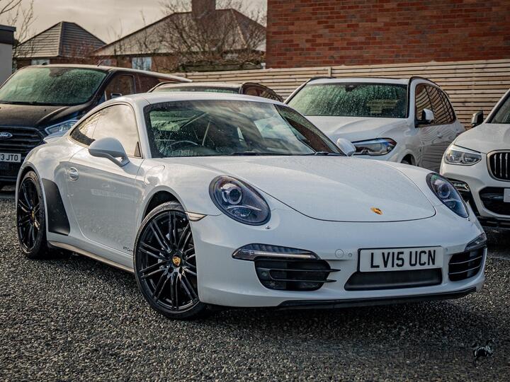 Porsche 911 3.4 991 Carrera 4 PDK 4WD Euro 6 (s/s) 2dr Porsche 911 3.4 991 Carrera 4 PDK 4WD Euro 6 (s/s) 2dr