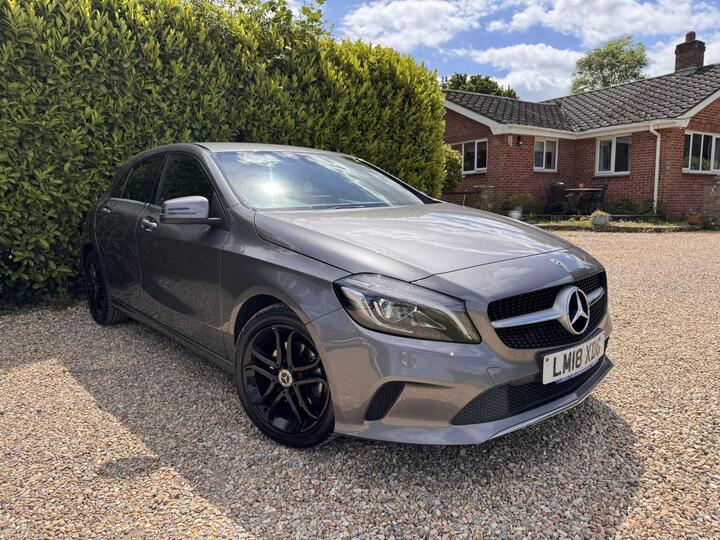 Mercedes-Benz A CLASS 2.1 A200d Sport Edition Euro 6 (s/s) 5dr