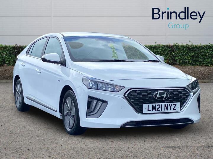 Hyundai IONIQ 1.6 H-GDi Premium DCT Euro 6 (s/s) 5dr Hyundai IONIQ 1.6 H-GDi Premium DCT Euro 6 (s/s) 5dr