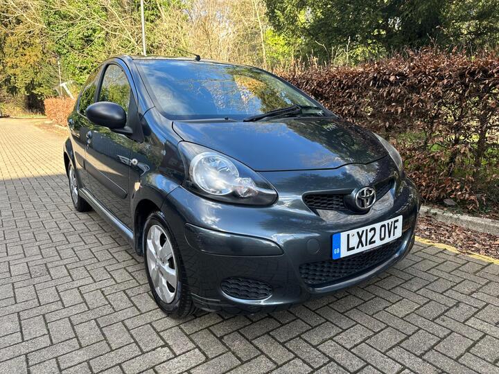 Toyota AYGO 1.0 VVT-i Go MultiMode Euro 5 5dr (AC) Toyota AYGO 1.0 VVT-i Go MultiMode Euro 5 5dr (AC)