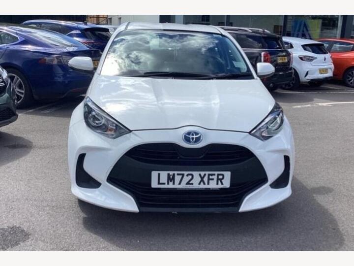 Toyota Yaris 1.5 VVT-h Icon E-CVT Euro 6 (s/s) 5dr