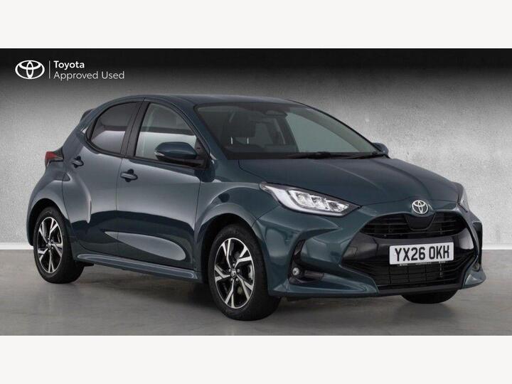 Toyota Yaris 1.5 VVT-h Design E-CVT Euro 6 (s/s) 5dr