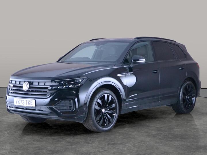 Volkswagen Touareg 3.0 TDI V6 Black Edition Tiptronic 4Motion Euro 6 (s/s) 5dr Volkswagen Touareg 3.0 TDI V6 Black Edition Tiptronic 4Motion Euro 6 (s/s) 5dr