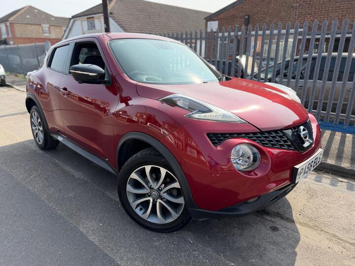 Nissan Juke 1.2 DIG-T Tekna Euro 6 (s/s) 5dr Nissan Juke 1.2 DIG-T Tekna Euro 6 (s/s) 5dr