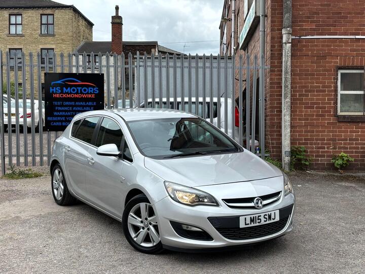Vauxhall Astra 2.0 CDTi EcoFLEX SRi Euro 5 (s/s) 5dr