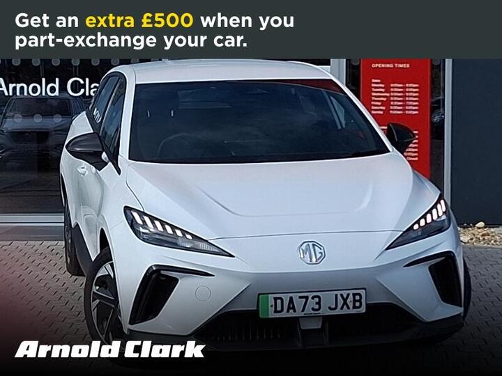 MG MG4 64kWh SE Long Range Auto 5dr