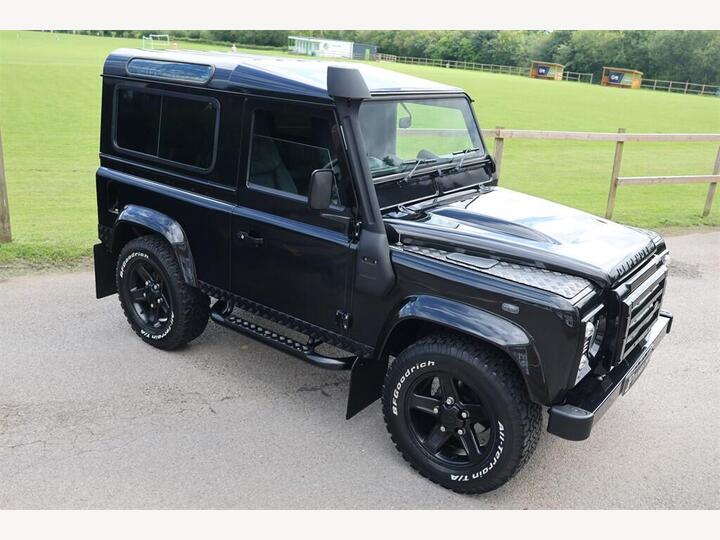 Land Rover Defender 90 2.2 TDCi XS Station Wagon 4WD SWB Euro 5 3dr