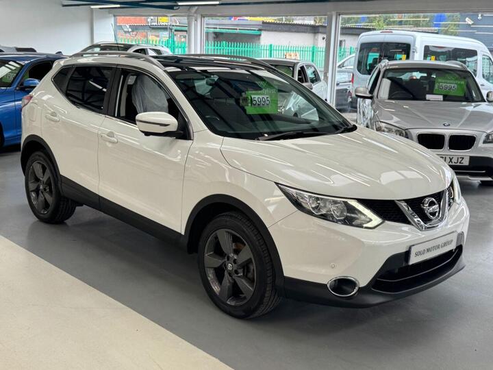 Nissan QASHQAI 1.2 DIG-T N-Connecta 2WD Euro 6 (s/s) 5dr