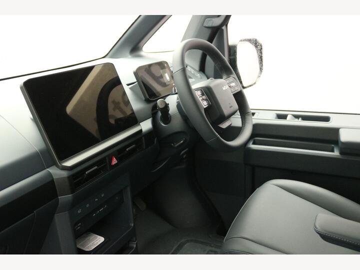 Kia PV5 Long Range 71.2kWh Plus Passenger MPV Auto 5dr