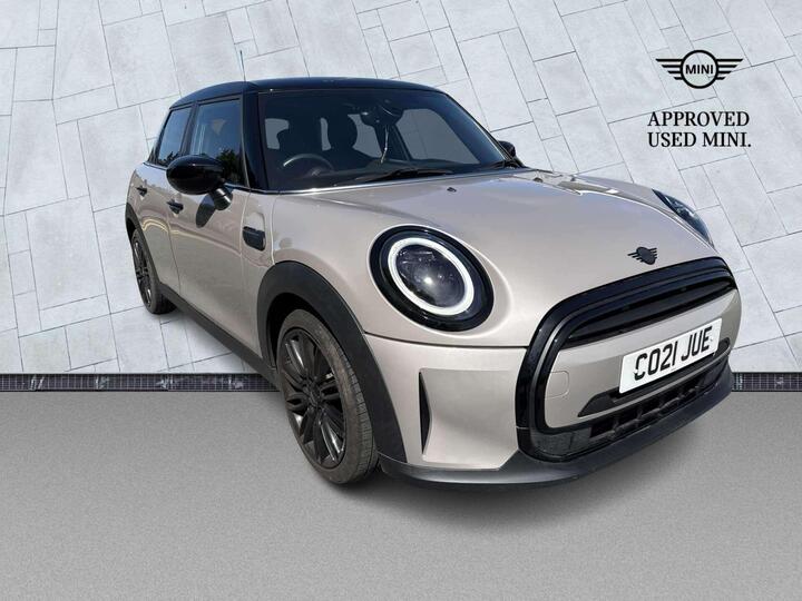 MINI Hatch 1.5 Cooper Exclusive Steptronic Euro 6 (s/s) 5dr