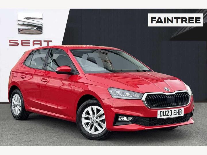 Skoda Fabia 1.0 MPI SE Comfort Euro 6 (s/s) 5dr Skoda Fabia 1.0 MPI SE Comfort Euro 6 (s/s) 5dr