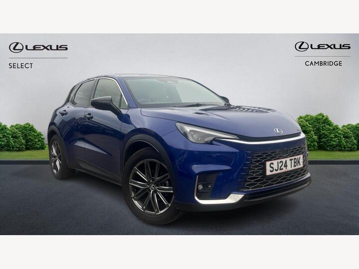 Lexus LBX 1.5 VVT-iE Takumi E-CVT E-Four Euro 6 (s/s) 5dr