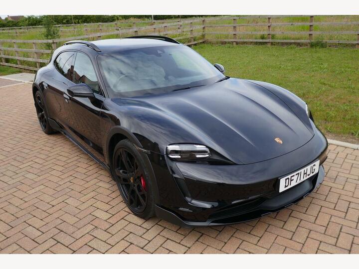 Porsche Taycan Performance Plus 93.4kWh 4S Sport Turismo Auto 4WD 5dr (22kW Charger) Porsche Taycan Performance Plus 93.4kWh 4S Sport Turismo Auto 4WD 5dr (22kW Charger)