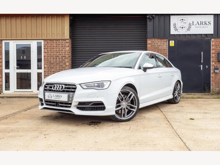 Audi S3 2.0 TFSI S Tronic Quattro Euro 6 (s/s) 4dr
