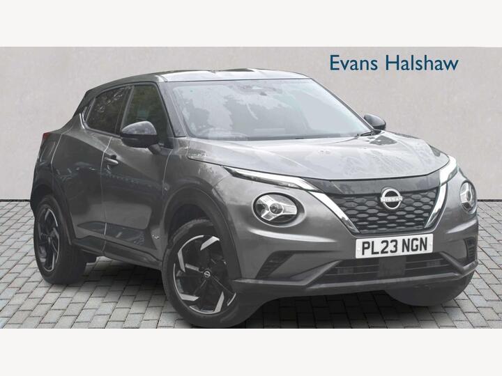 Nissan Juke Hatchback 1.6 N-Connecta Auto Euro 6 5dr