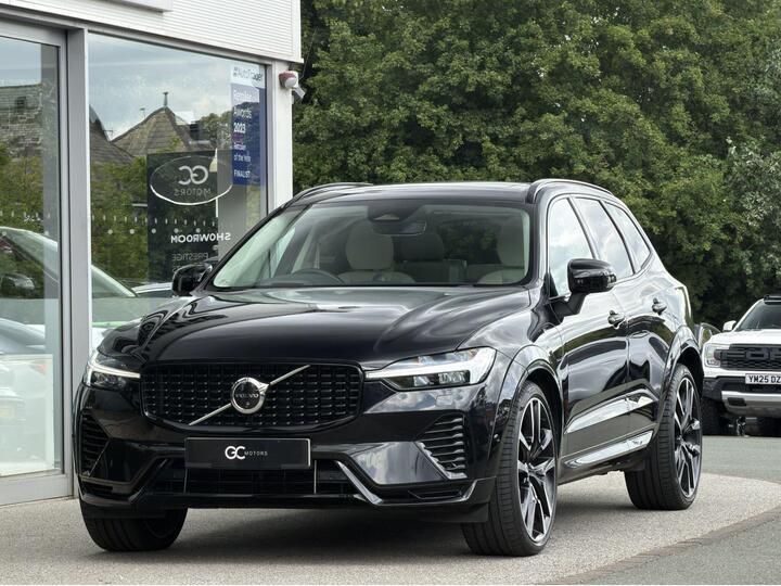 Volvo XC60 2.0h T8 18.8kWh Ultra Dark Auto AWD Euro 6 (s/s) 5dr