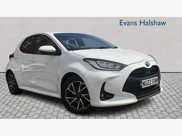 Toyota Yaris 1.5 VVT-h Design E-CVT Euro 6 (s/s) 5dr