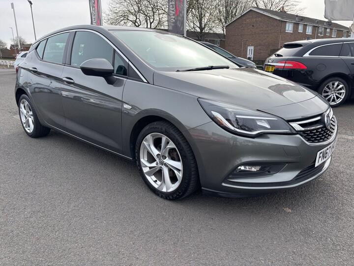 Vauxhall Astra 1.4i Turbo SRi Nav Euro 6 5dr Vauxhall Astra 1.4i Turbo SRi Nav Euro 6 5dr