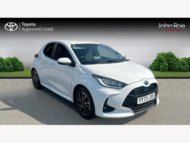 Toyota Yaris 1.5 VVT-h Design E-CVT Euro 6 (s/s) 5dr