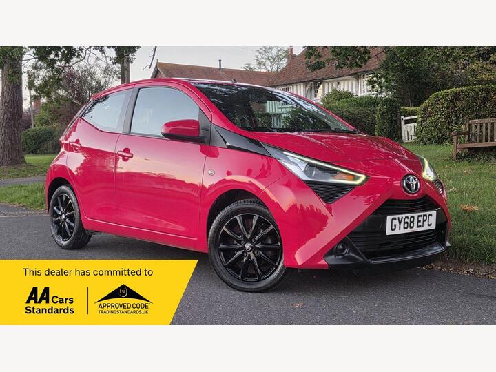 Toyota AYGO 1.0 VVT-i X-play Euro 6 5dr