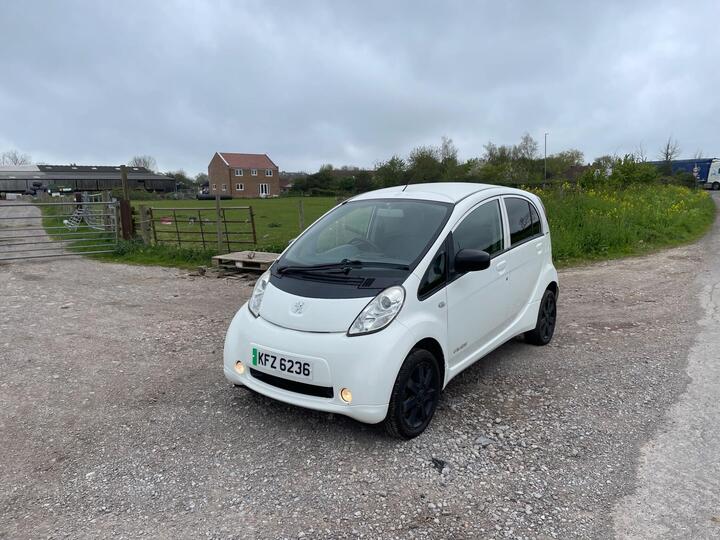 Peugeot IOn Auto 5dr