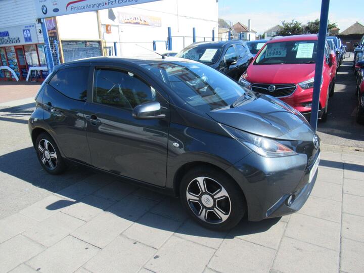 Toyota AYGO 1.0 VVT-i X-clusiv3 Euro 6 5dr