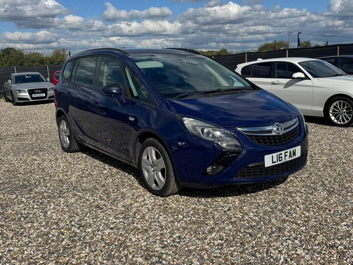 Vauxhall Zafira Tourer 1.4T 16V Exclusiv Euro 5 5dr