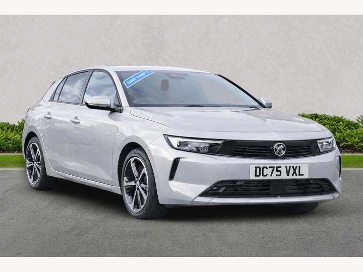 Vauxhall ASTRA 1.2 Turbo Griffin Euro 6 (s/s) 5dr Vauxhall ASTRA 1.2 Turbo Griffin Euro 6 (s/s) 5dr
