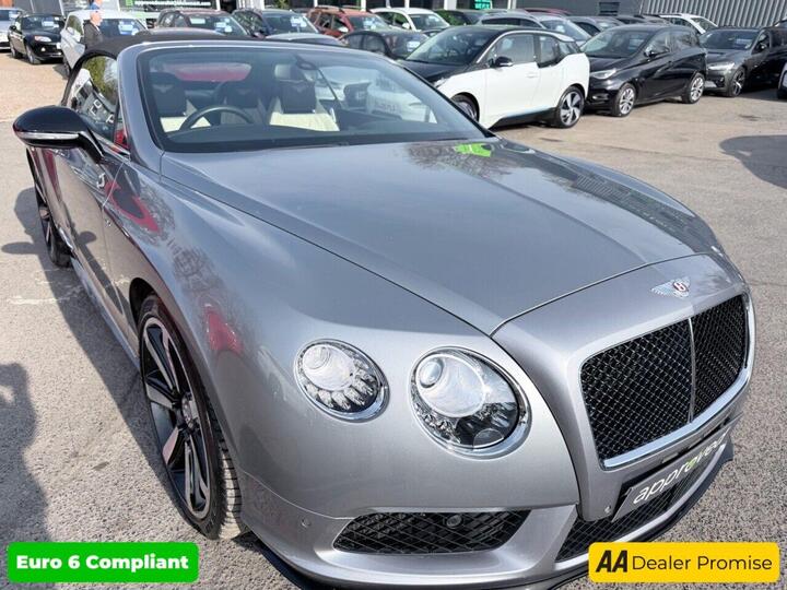 Bentley CONTINENTAL 4.0 V8 GTC S Auto 4WD Euro 5 2dr Bentley CONTINENTAL 4.0 V8 GTC S Auto 4WD Euro 5 2dr
