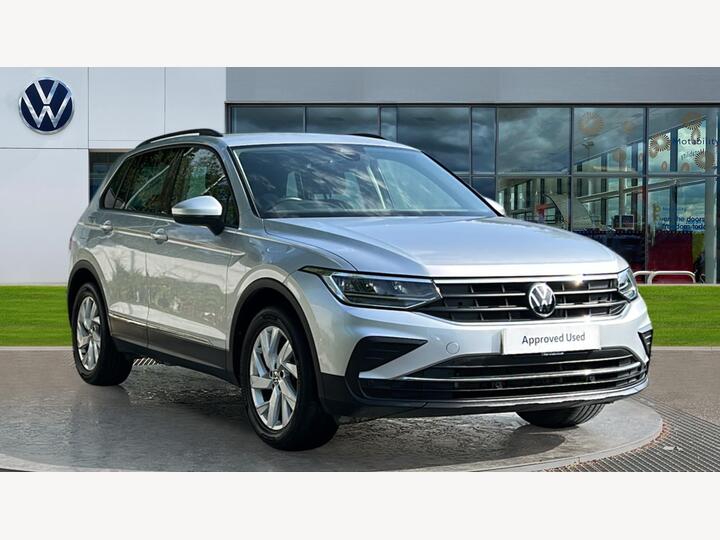 Volkswagen Tiguan 1.5 TSI Life Euro 6 (s/s) 5dr