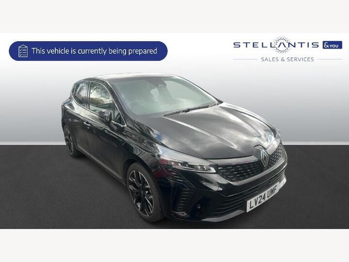 Renault Clio 1.6 E-TECH Techno Auto Euro 6 (s/s) 5dr Renault Clio 1.6 E-TECH Techno Auto Euro 6 (s/s) 5dr