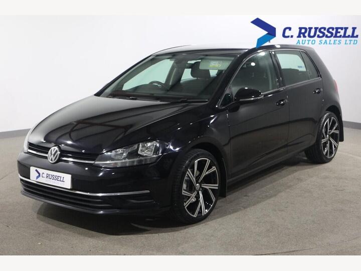 Volkswagen GOLF 1.6 TDI SE Nav Euro 6 (s/s) 5dr Volkswagen GOLF 1.6 TDI SE Nav Euro 6 (s/s) 5dr